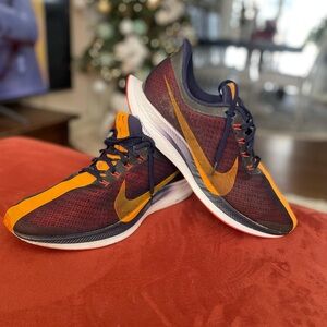 Nike Men's Athletic Shoes - Black and Orange